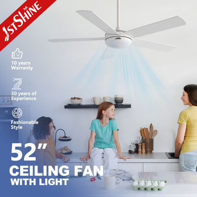 Giá tốt. 52 inch thông minh 5 lưỡi gỗ dán màu trắng quạt trần hiện đại với đèn LED và động cơ DC trực tuyến